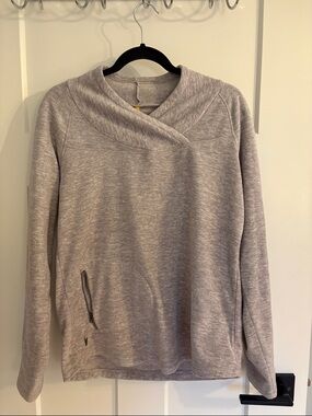 LOLE Cowl Sweatshirt - Light Heather Gray